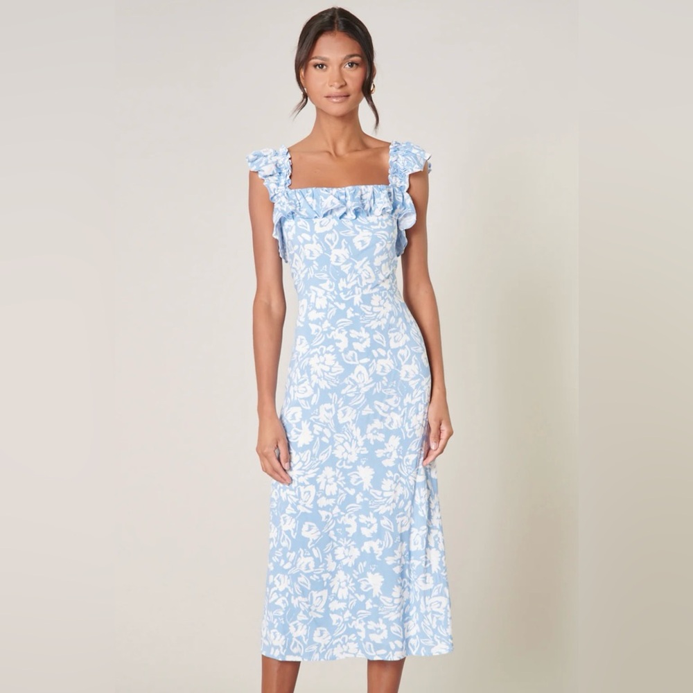 Sugarlips Allegra Floral Blue and White Midi Dress